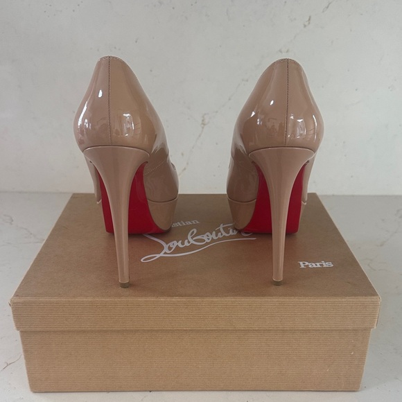 Christian Louboutin Nude Patent Leather Pumps - Picture 6 of 9